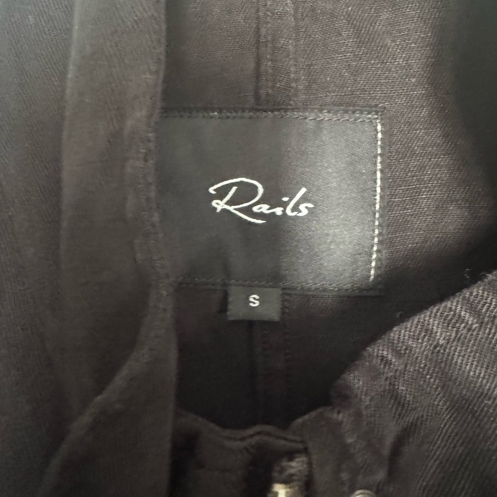 Collins Jacket
Gauze Black by Rails - Picture 9 of 9